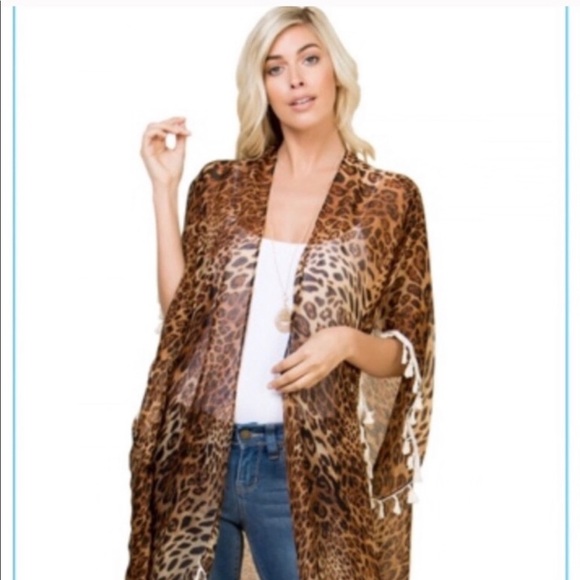Just In Leopard Print Kimono w/cream tassels O/S - Picture 2 of 5